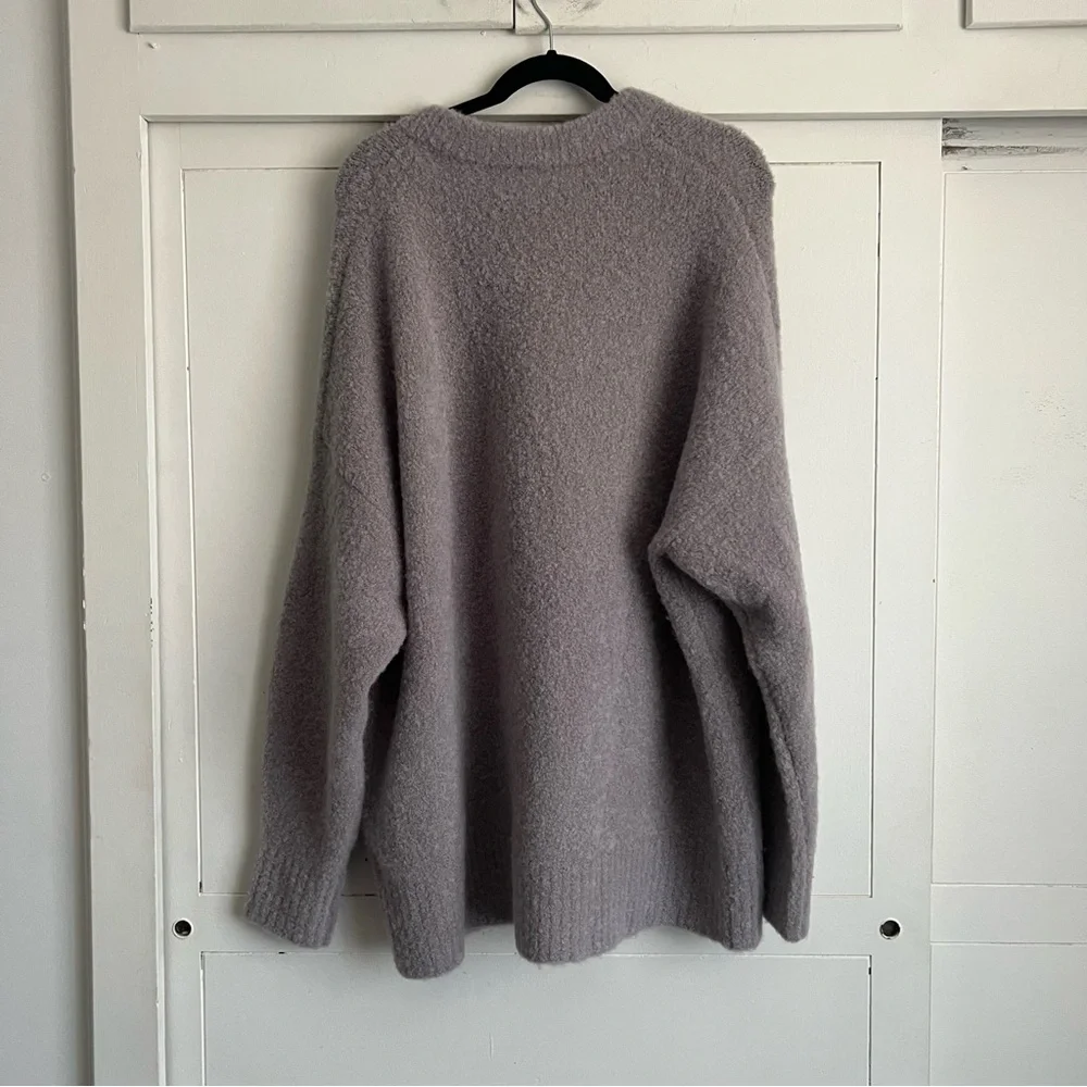 Jenni Kayne Boucle Sweater - Frost - Picture 2 of 5